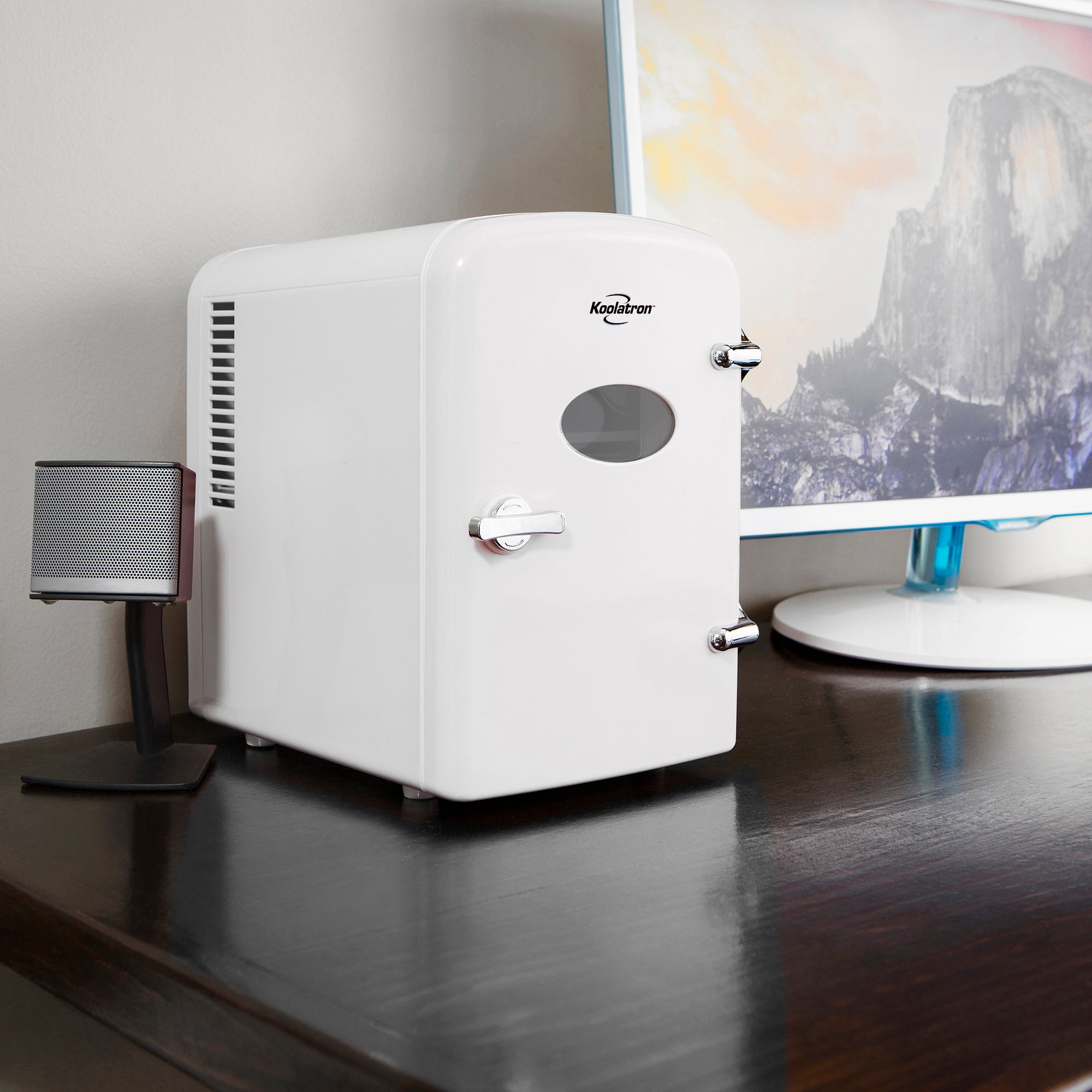 Koolatron 4L Mini Fridge for Skincare Products, Portable, 6 Can Capacity for Drinks, 12V DC and 220V AC Cords (White)